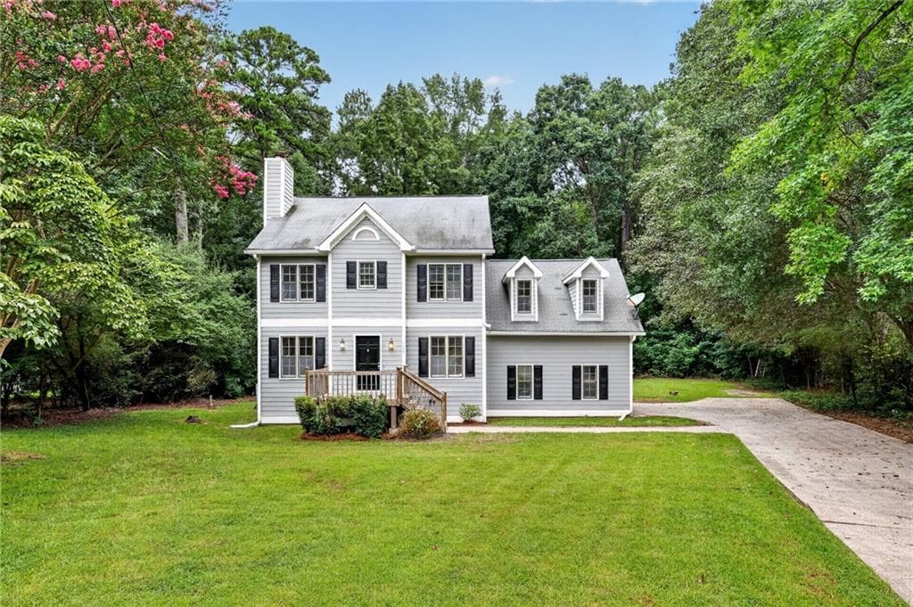 3 bedroom, 3 bathroom, 1,844 sq ft single family residence for sale at 1504 Pine Creek Way, Lawrenceville, GA 30043