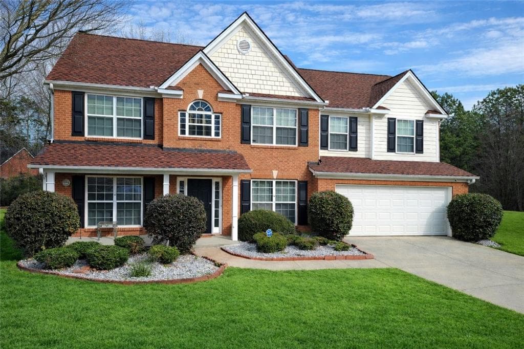 4 bedroom, 3 bathroom, 2,534 sq ft single family residence for sale at 1020 Chandler Ridge Drive, Lawrenceville, GA 30045 — photo 1 of 26