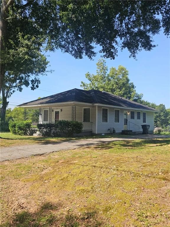 3 bedroom, 2 bathroom, 1,120 sq ft single family residence for sale at 428 Line Street, Cedartown, GA 30125 — photo 6