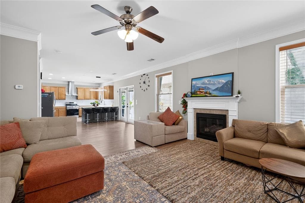 4 bedroom, 3 bathroom, 2,988 sq ft single family residence for sale at 5040 Fieldstone View Circle, Cumming, GA 30028 — photo 5