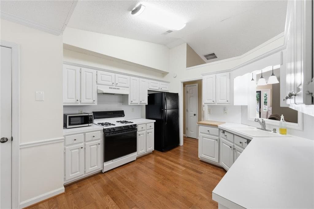 3 bedroom, 2 bathroom, 1,611 sq ft single family residence under contract at 1784 Fort Shawnee Trace, Dacula, GA 30019 — photo 10