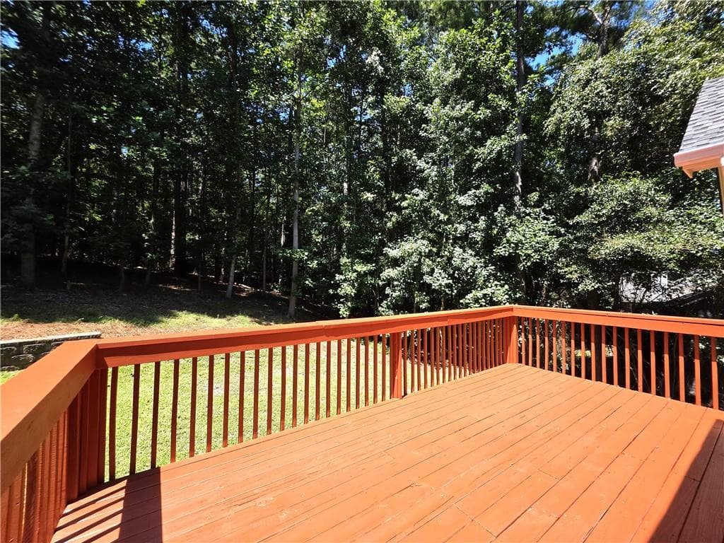 5 bedroom, 3 bathroom, 3,186 sq ft single family residence for sale at 4085 Howell Ferry Road, Duluth, GA 30096 — photo 8