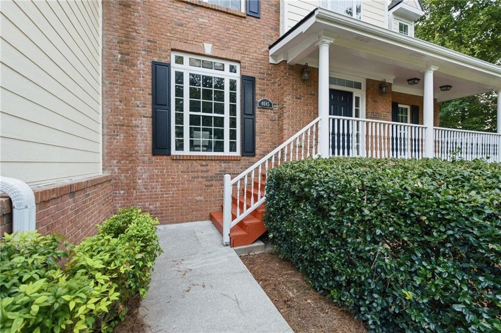 5 bedroom, 3 bathroom, 3,186 sq ft single family residence for sale at 4085 Howell Ferry Road, Duluth, GA 30096 — photo 10