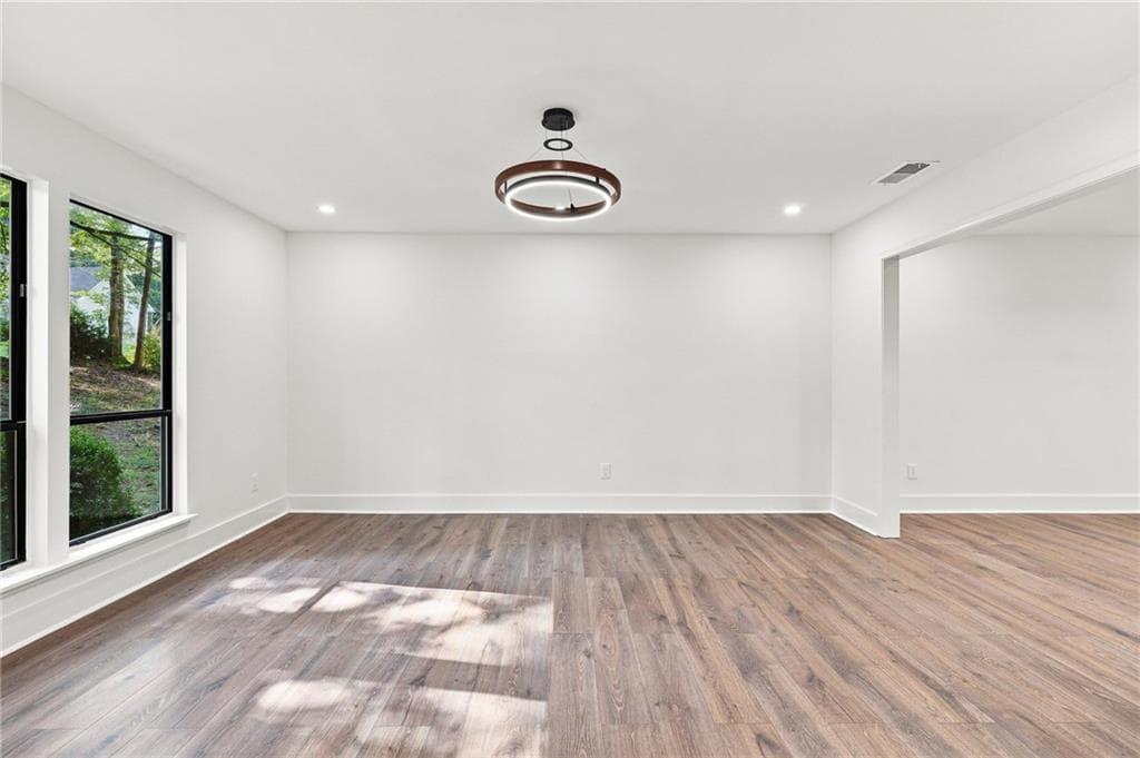 4 bedroom, 3 bathroom, 2,142 sq ft single family residence for sale at 4840 Terrace Green Trace, Stone Mountain, GA 30088 — photo 4