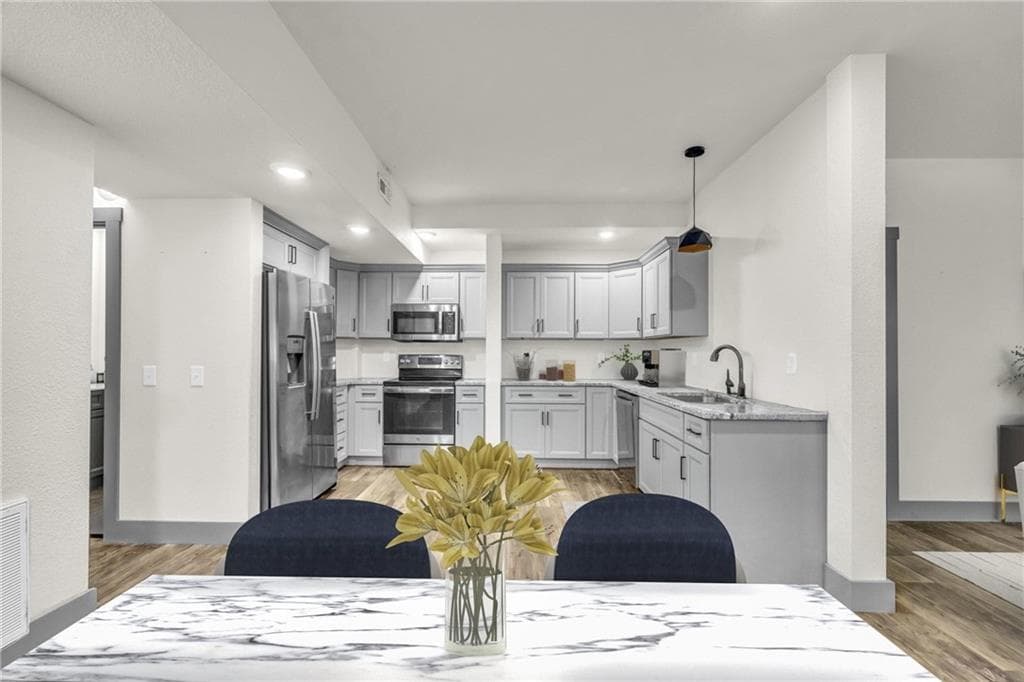 3 bedroom, 3 bathroom, 1,800 sq ft condominium for rent at 36 Spring Creek Court, Canon, GA 30520 for $1,500 a month — photo 3