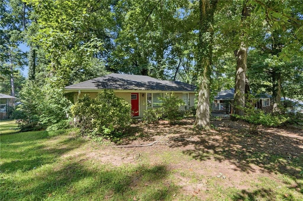 3 bedroom, 1 bathroom, 1,454 sq ft single family residence for sale at 1923 Rosewood Road, Decatur, GA 30032 — photo 2