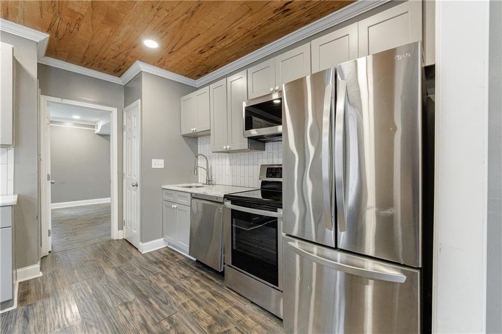 3 bedroom, 2 bathroom, 1,211 sq ft single family residence for sale at 1012 Westmoor Drive, Atlanta, GA 30314 — photo 10