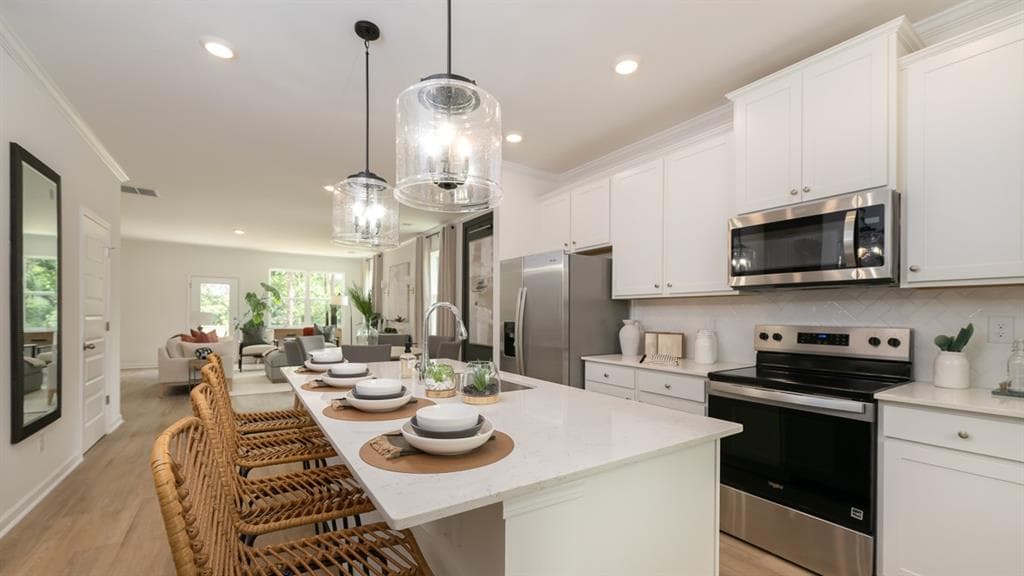 3 bedroom, 4 bathroom, 1,977 sq ft townhouse for sale at 6148 Honeybell Alley, Mableton, GA 30126 — photo 5