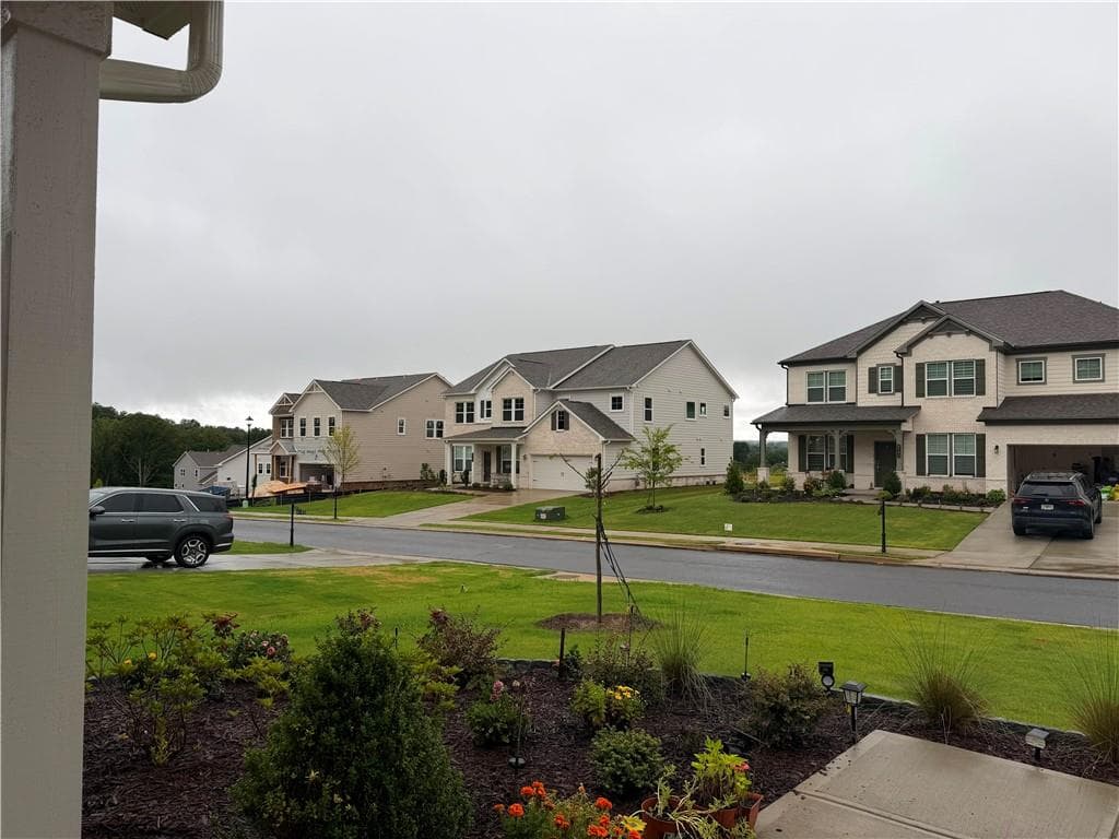 4 bedroom, 4 bathroom, 2,900 sq ft single family residence for rent at 8755 Chesford Grove, Ball Ground, GA 30107 for $3,190 a month — photo 5