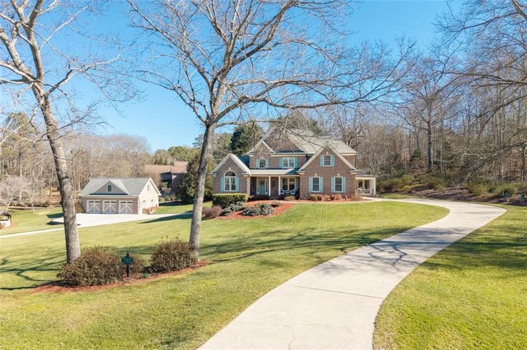 4 bedroom, 4 bathroom, 5,774 sq ft single family residence for sale at 8015 Hurakan Creek Crossing, Cumming, GA 30028