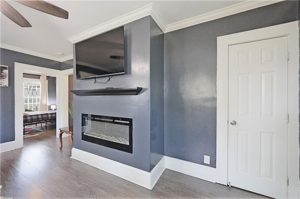 3 bedroom, 2 bathroom, 1,026 sq ft single family residence for sale at 965 Mayson Turner Road, Atlanta, GA 30314 — photo 6