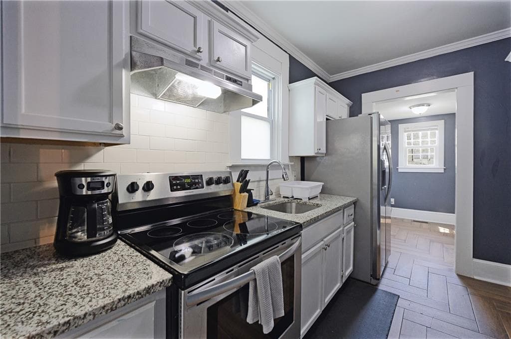 3 bedroom, 2 bathroom, 1,026 sq ft single family residence for sale at 965 Mayson Turner Road, Atlanta, GA 30314 — photo 10