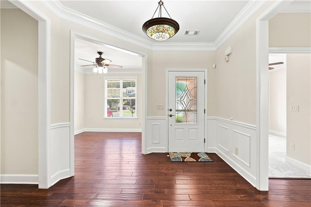 2 bedroom, 2 bathroom, 2,190 sq ft single family residence for sale at 637 Laurel Crossing, Canton, GA 30114 — photo 8