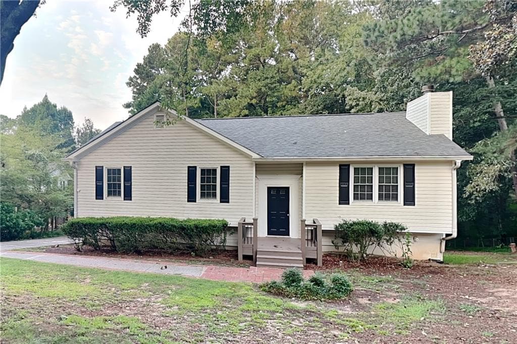 3 bedroom, 2 bathroom, 1,436 sq ft single family residence for rent at 291 N Briar Ridge, Woodstock, GA 30189 for $2,195 a month — photo 1 of 19