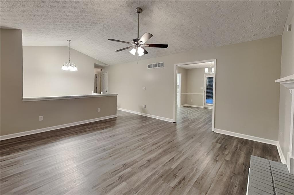 3 bedroom, 2 bathroom, 1,436 sq ft single family residence for rent at 291 N Briar Ridge, Woodstock, GA 30189 for $2,195 a month — photo 2