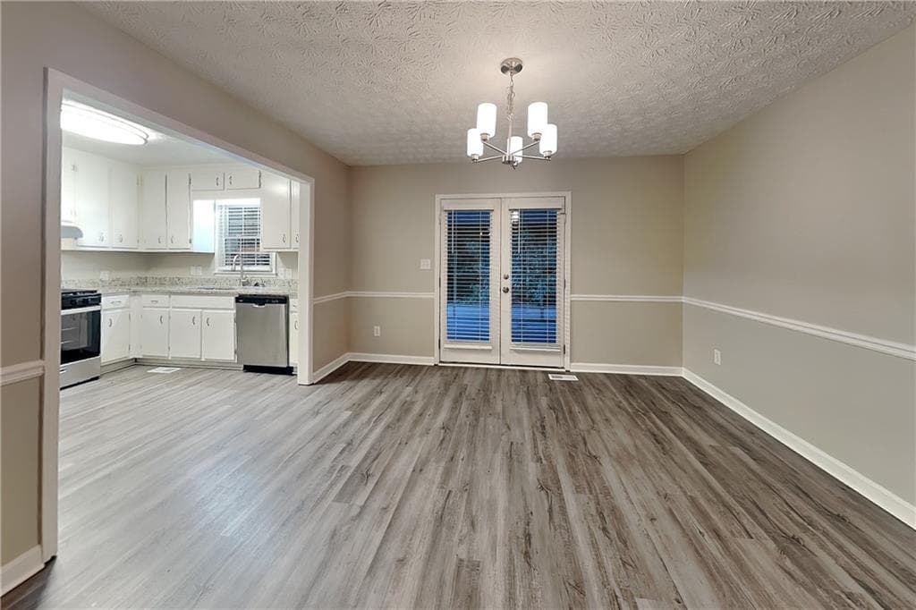3 bedroom, 2 bathroom, 1,436 sq ft single family residence for rent at 291 N Briar Ridge, Woodstock, GA 30189 for $2,195 a month — photo 6