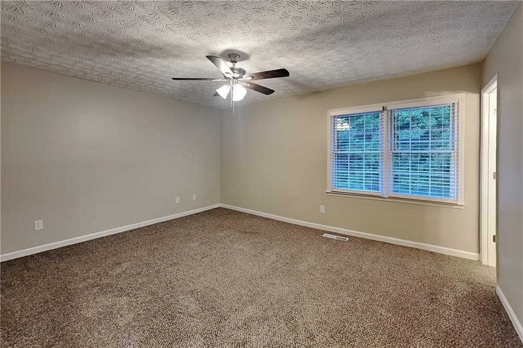 3 bedroom, 2 bathroom, 1,436 sq ft single family residence for rent at 291 N Briar Ridge, Woodstock, GA 30189 for $2,195 a month — photo 9