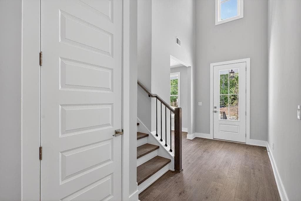 4 bedroom, 3 bathroom, 2,443 sq ft single family residence for sale at 2528 Parkside Way Lot 03, Gainesville, GA 30507 — photo 4