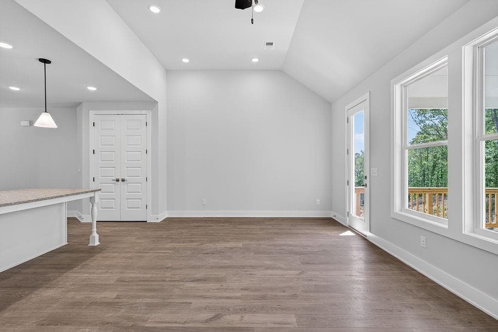 4 bedroom, 3 bathroom, 2,443 sq ft single family residence for sale at 2528 Parkside Way Lot 03, Gainesville, GA 30507 — photo 7