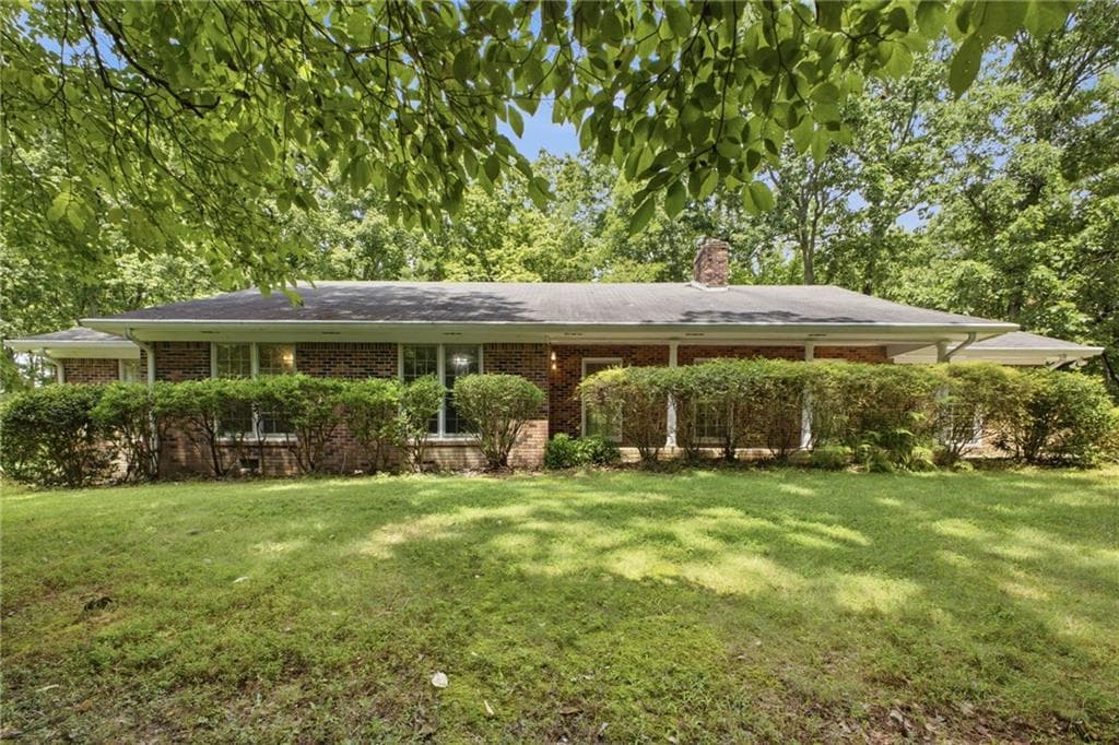 3 bedroom, 3 bathroom, 2,023 sq ft single family residence for sale at 571 Frontier Circle, Summerville, GA 30747