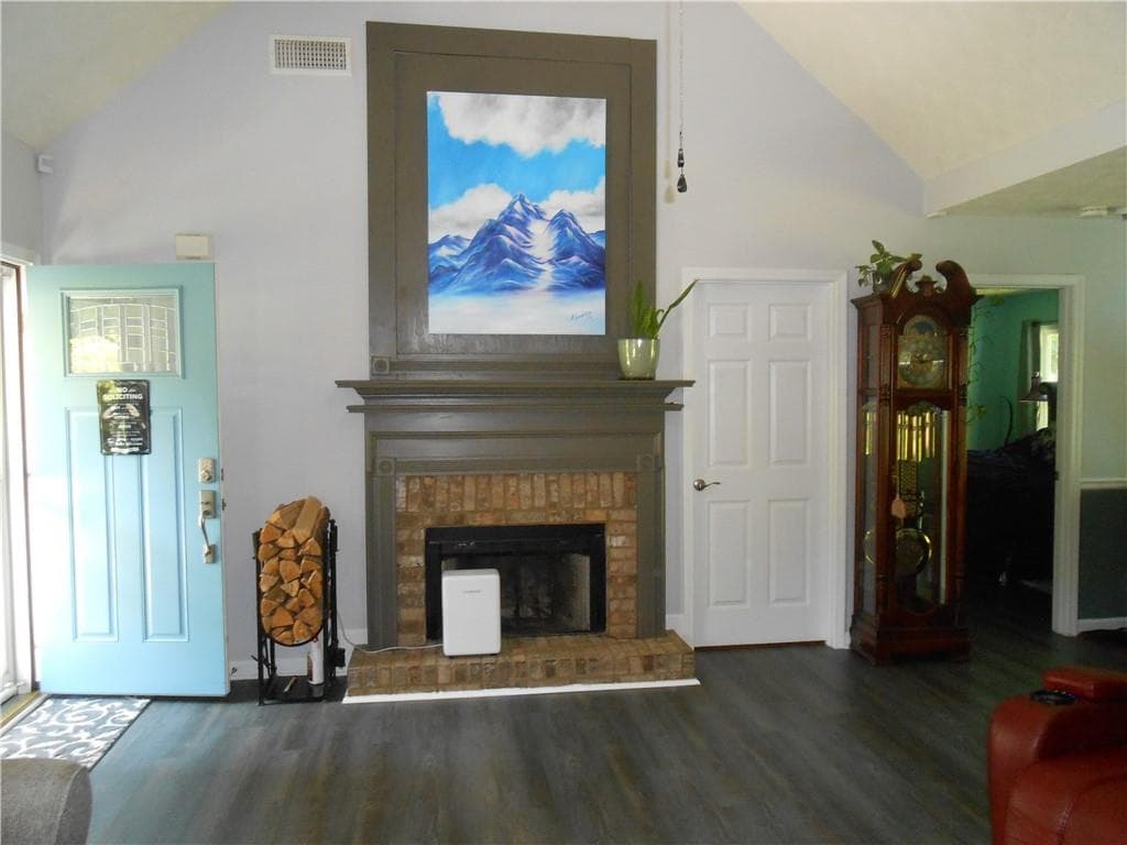 4 bedroom, 2 bathroom, 1,642 sq ft single family residence for sale at 209 Pebble Creek Drive, Mcdonough, GA 30253 — photo 6