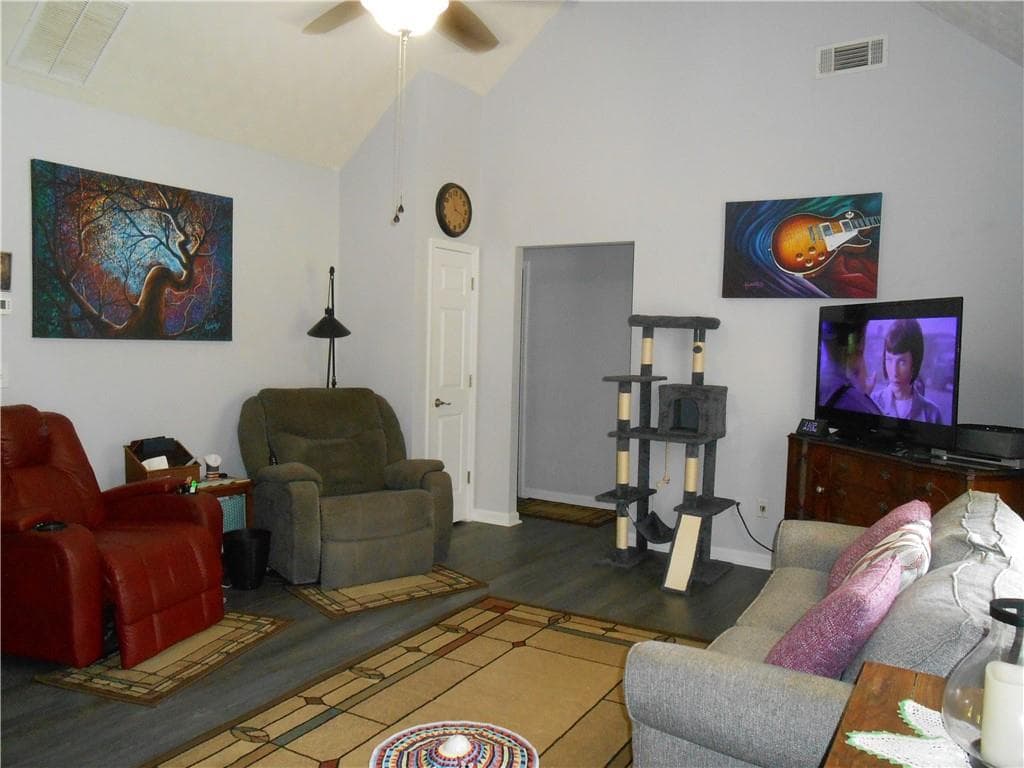 4 bedroom, 2 bathroom, 1,642 sq ft single family residence for sale at 209 Pebble Creek Drive, Mcdonough, GA 30253 — photo 7