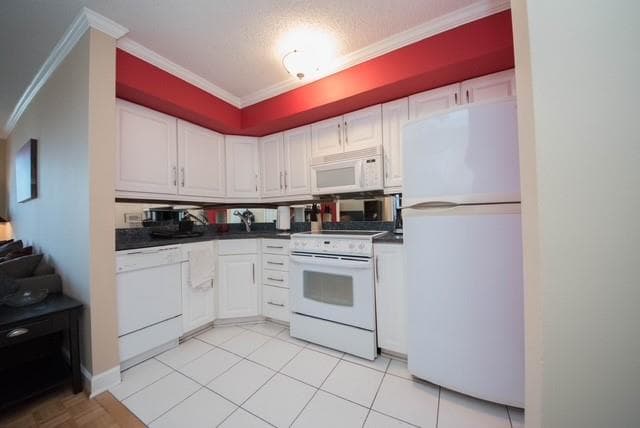 1 bedroom, 1 bathroom, 609 sq ft condominium under contract at 300 Peachtree Street 11C, Atlanta, GA 30308 — photo 7