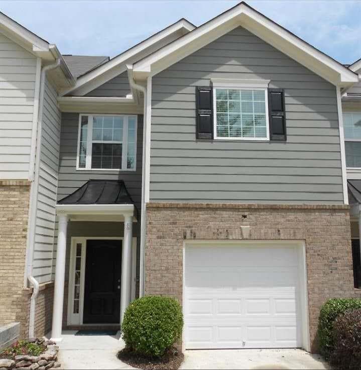 3 bedroom, 2 bathroom, 1,621 sq ft townhouse for rent at 6452 Mossy Oak Landing, Braselton, GA 30517 for $1,740 a month — photo 1 of 16