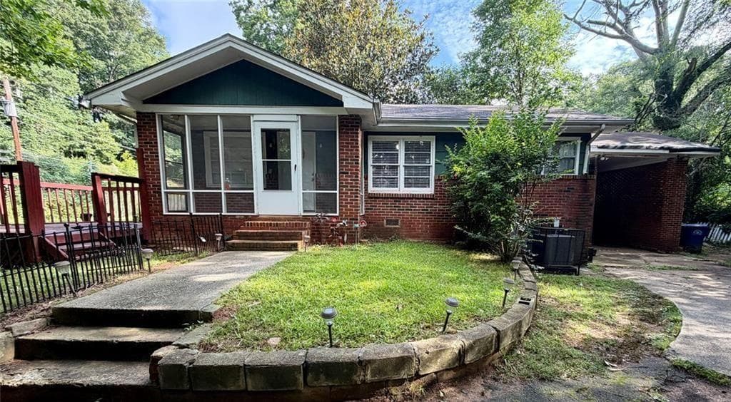 4 bedroom, 2 bathroom, 2,296 sq ft single family residence for sale at 2246 Rhinehill Road, Atlanta, GA 30315 — photo 2