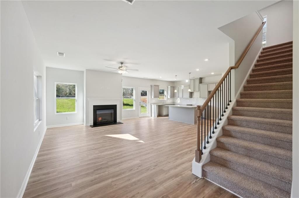 3 bedroom, 3 bathroom, 2,086 sq ft single family residence for sale at 11822 Neely Lane, Covington, GA 30014 — photo 5
