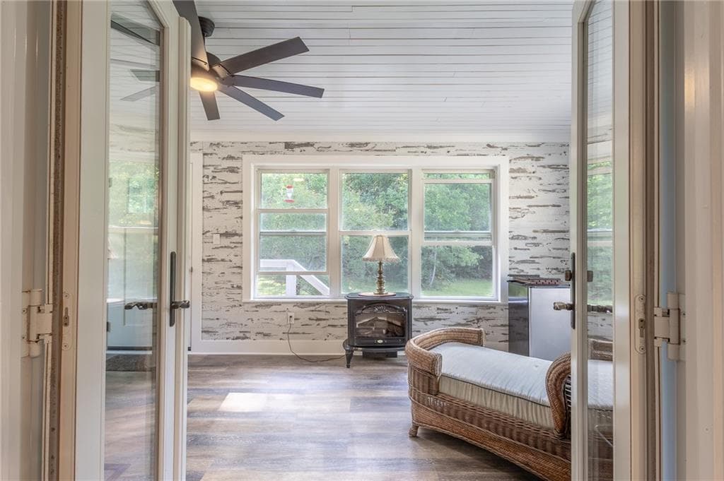 3 bedroom, 2 bathroom, 2,294 sq ft single family residence for sale at 2553 Daniel Road, Villa Rica, GA 30180 — photo 9