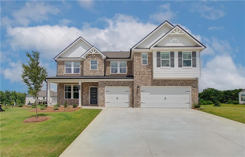 5 bedroom, 5 bathroom, 3,674 sq ft single family residence for sale at 128 Compass Road, Hampton, GA 30228