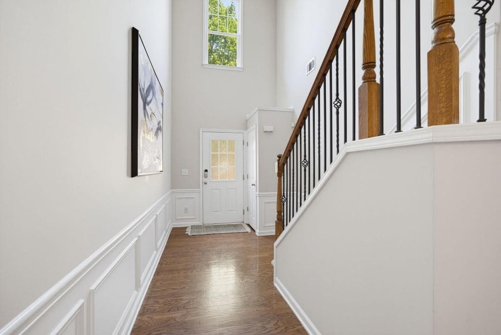 3 bedroom, 3 bathroom, 1,954 sq ft townhouse for sale at 1802 Evadale Court 1, Mableton, GA 30126 — photo 4