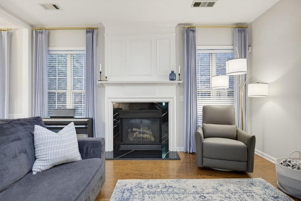 3 bedroom, 3 bathroom, 1,954 sq ft townhouse for sale at 1802 Evadale Court 1, Mableton, GA 30126 — photo 6