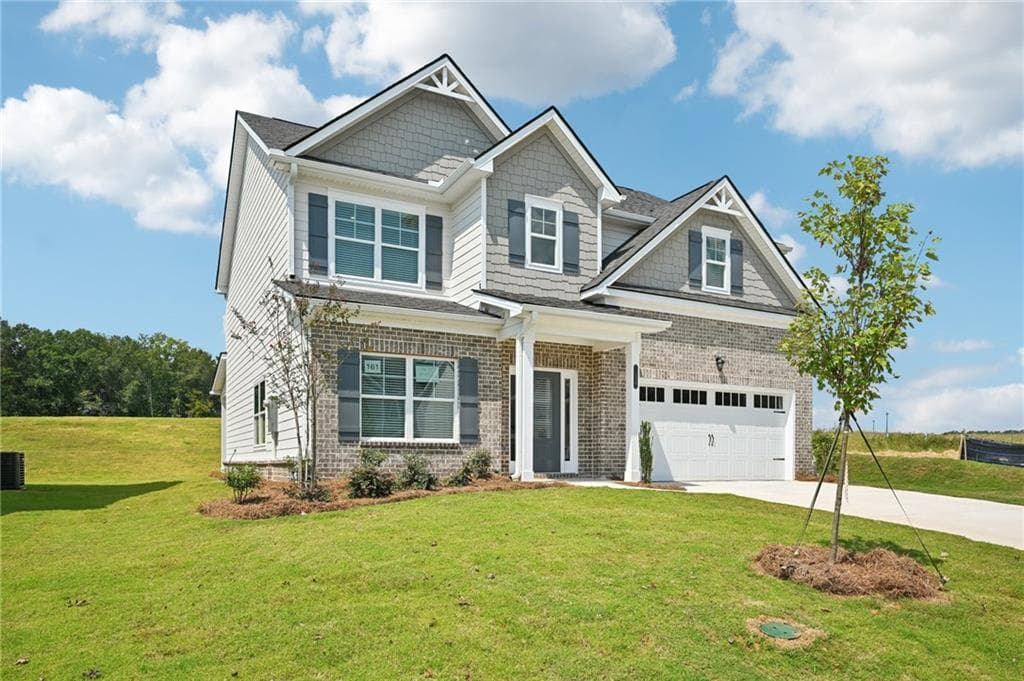 4 bedroom, 3 bathroom, 2,491 sq ft single family residence for sale at 11807 Neely Lane, Covington, GA 30014 — photo 3