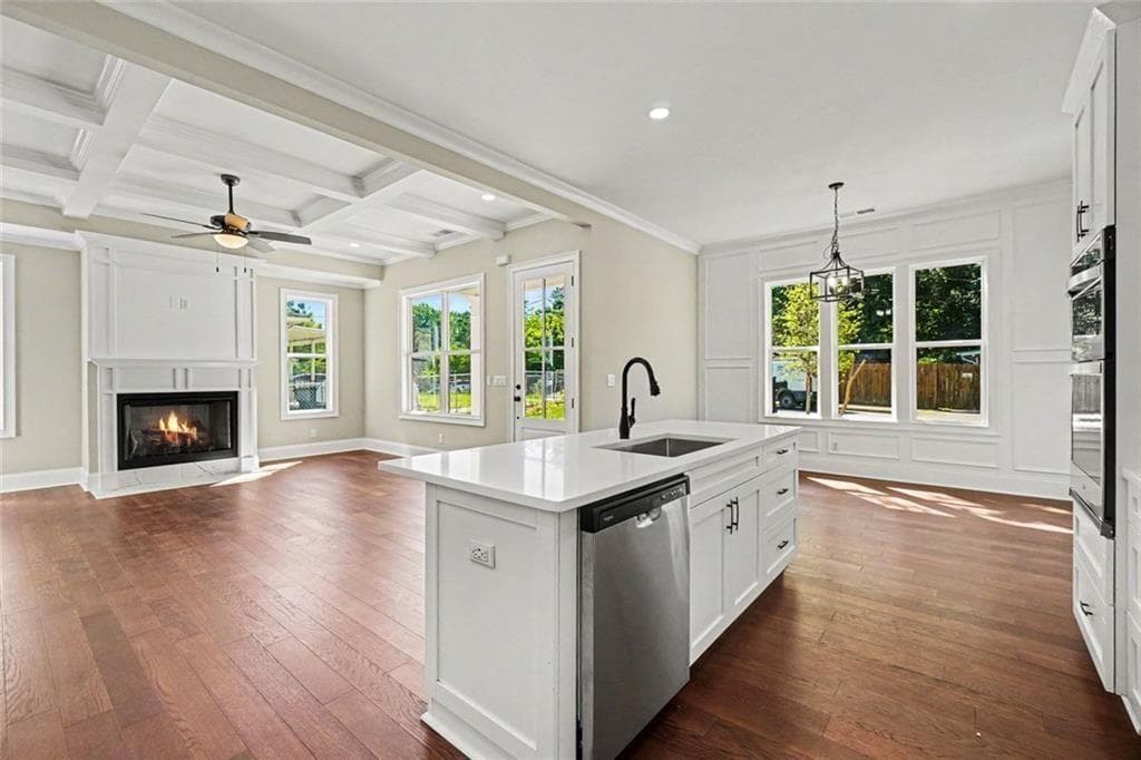 4 bedroom, 3 bathroom, 2,533 sq ft single family residence for sale at 493 Woodrow Avenue, Hapeville, GA 30354 — photo 9