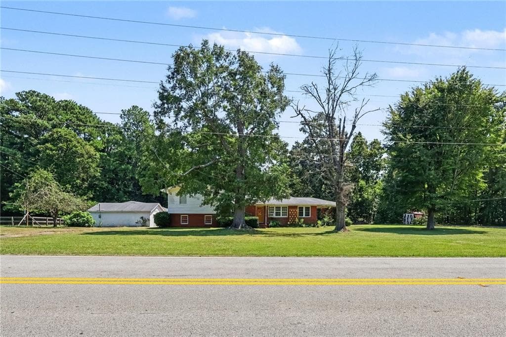 4 bedroom, 2 bathroom, 2,286 sq ft single family residence for sale at 4490 Mason Creek Road, Winston, GA 30187