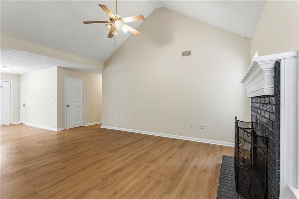 3 bedroom, 2 bathroom, 2,214 sq ft single family residence for sale at 115 Autumn Cove, Covington, GA 30016 — photo 8