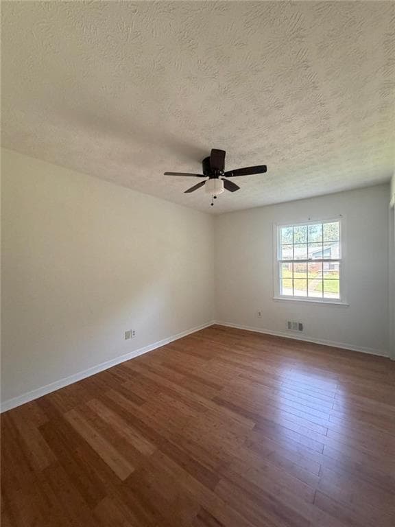 4 bedroom, 3 bathroom, 1,876 sq ft single family residence under contract at 6892 Maddox Road, Morrow, GA 30260 — photo 7