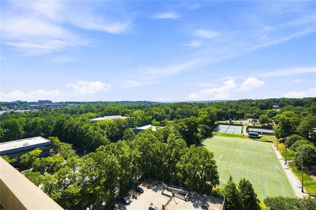 1 bedroom, 1 bathroom, 769 sq ft condominium for sale at 795 Hammond Drive 1708, Sandy Springs, GA 30328 — photo 2