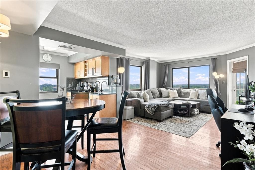 1 bedroom, 1 bathroom, 769 sq ft condominium for sale at 795 Hammond Drive 1708, Sandy Springs, GA 30328 — photo 7