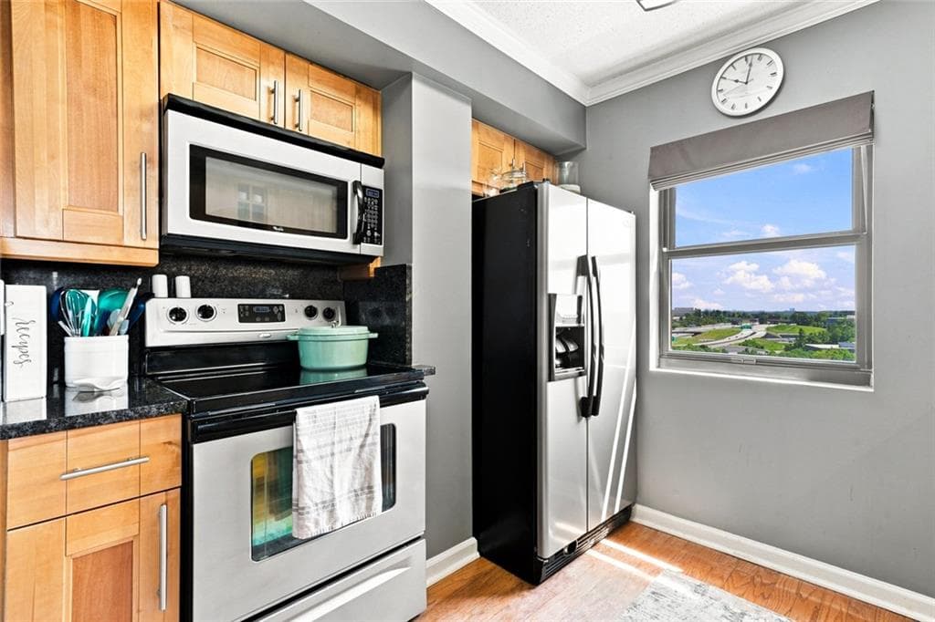 1 bedroom, 1 bathroom, 769 sq ft condominium for sale at 795 Hammond Drive 1708, Sandy Springs, GA 30328 — photo 10