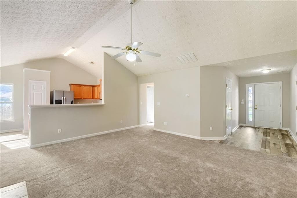 3 bedroom, 2 bathroom, 1,991 sq ft single family residence for sale at 606 Mayfern Trace, Fairburn, GA 30213 — photo 2