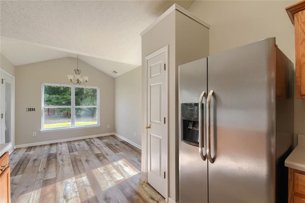 3 bedroom, 2 bathroom, 1,991 sq ft single family residence for sale at 606 Mayfern Trace, Fairburn, GA 30213 — photo 8