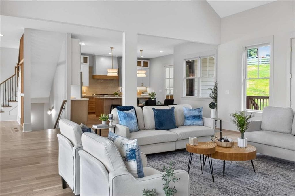 4 bedroom, 5 bathroom, 4,481 sq ft single family residence for sale at 5465 Chestatee Landing Way, Gainesville, GA 30506 — photo 6