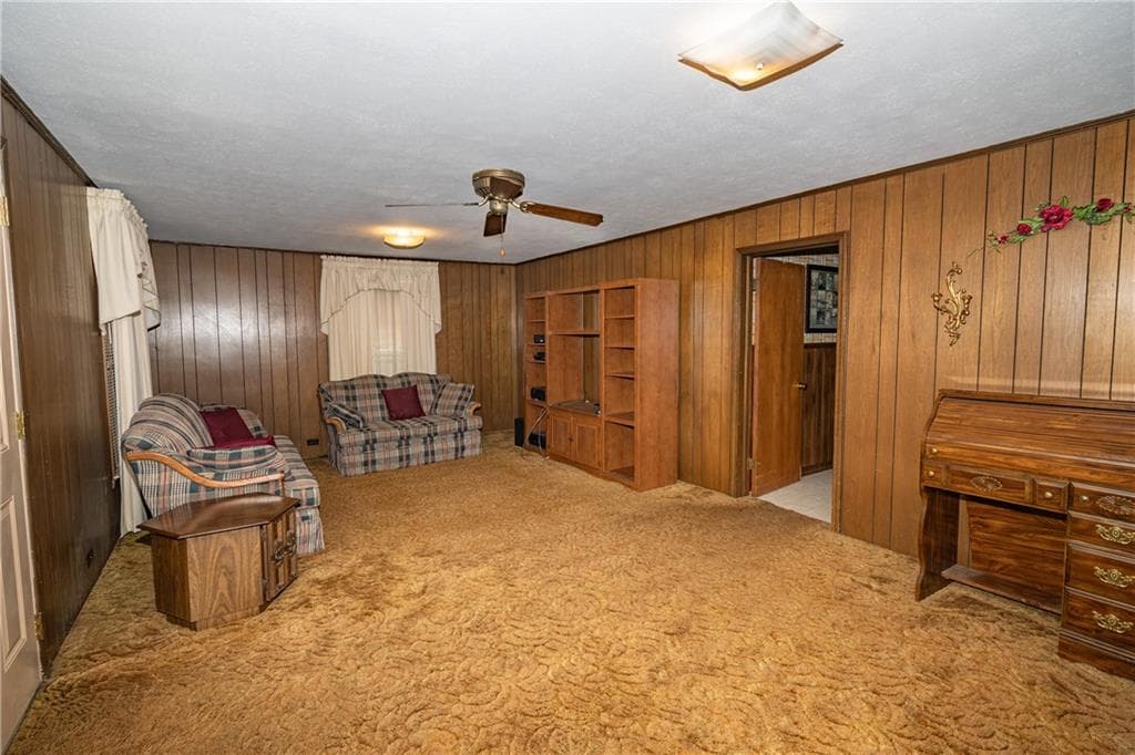 3 bedroom, 2 bathroom, 1,528 sq ft single family residence for sale at 4467 Old Blacks Bluff Road, Rome, GA 30161 — photo 4