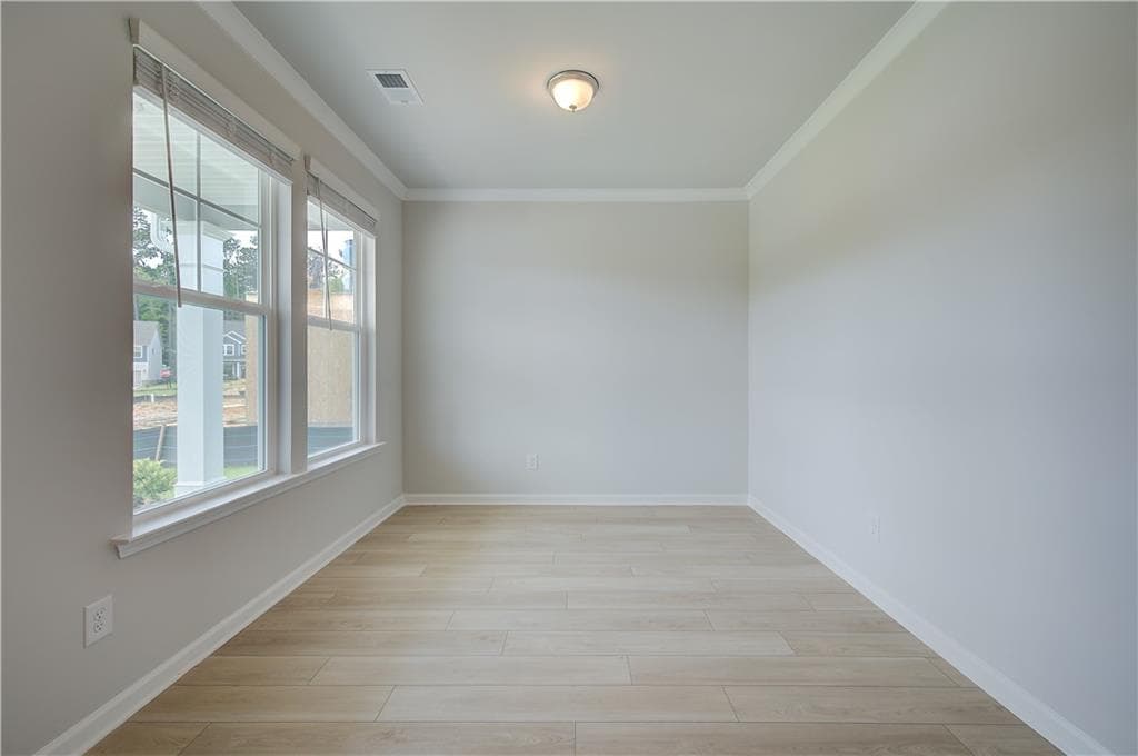 4 bedroom, 4 bathroom, 2,680 sq ft single family residence under contract at 624 Gratton Lane, Mcdonough, GA 30253 — photo 6