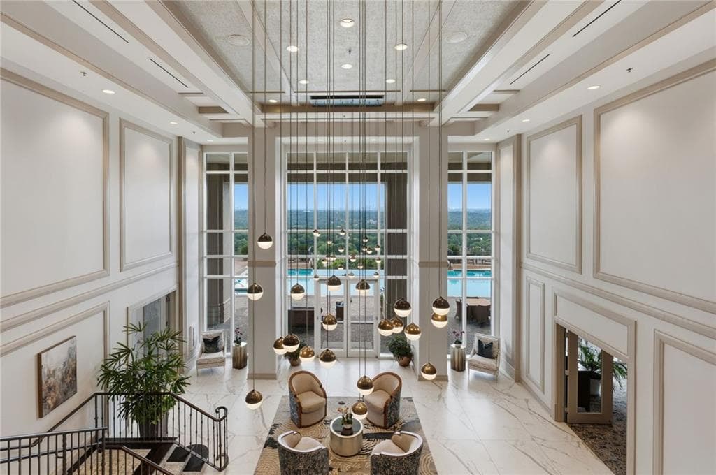 2 bedroom, 3 bathroom, 2,281 sq ft condominium for sale at 2950 Mount Wilkinson Parkway 1003, Atlanta, GA 30339 — photo 3