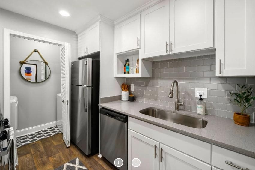 2 bedroom, 2 bathroom, 1,018 sq ft apartment for rent at 8085 Adair Lane 303, Sandy Springs, GA 30350 for $1,481 a month — photo 3