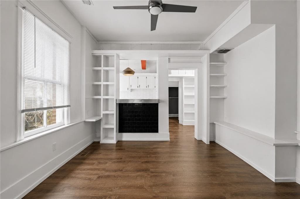1 bedroom, 1 bathroom, 1,684 sq ft duplex for rent at 1081 McMillan Street, Atlanta, GA 30318 for $1,300 a month — photo 1 of 19